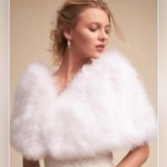 Anthropologie Blush Feathered Capelet - Picture 2 of 10